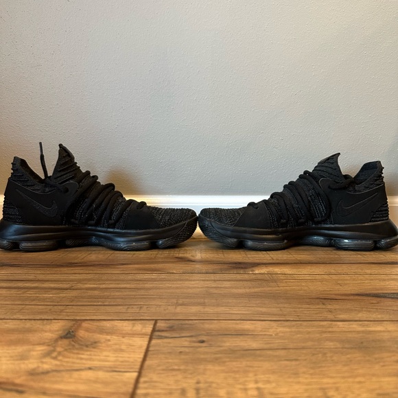 Nike KD 10 Blackout - Picture 2 of 8